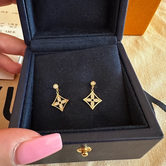 Authentic Louis Vuitton Idylle Blossom Diamond Earrings Yellow Gold - Picture 10 of 12